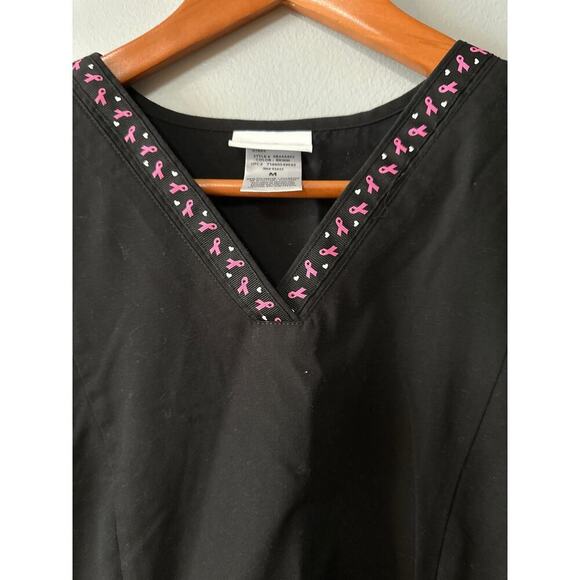 Womens Size M Scrub Star Breast Cancer Scrub Top - Picture 3 of 6